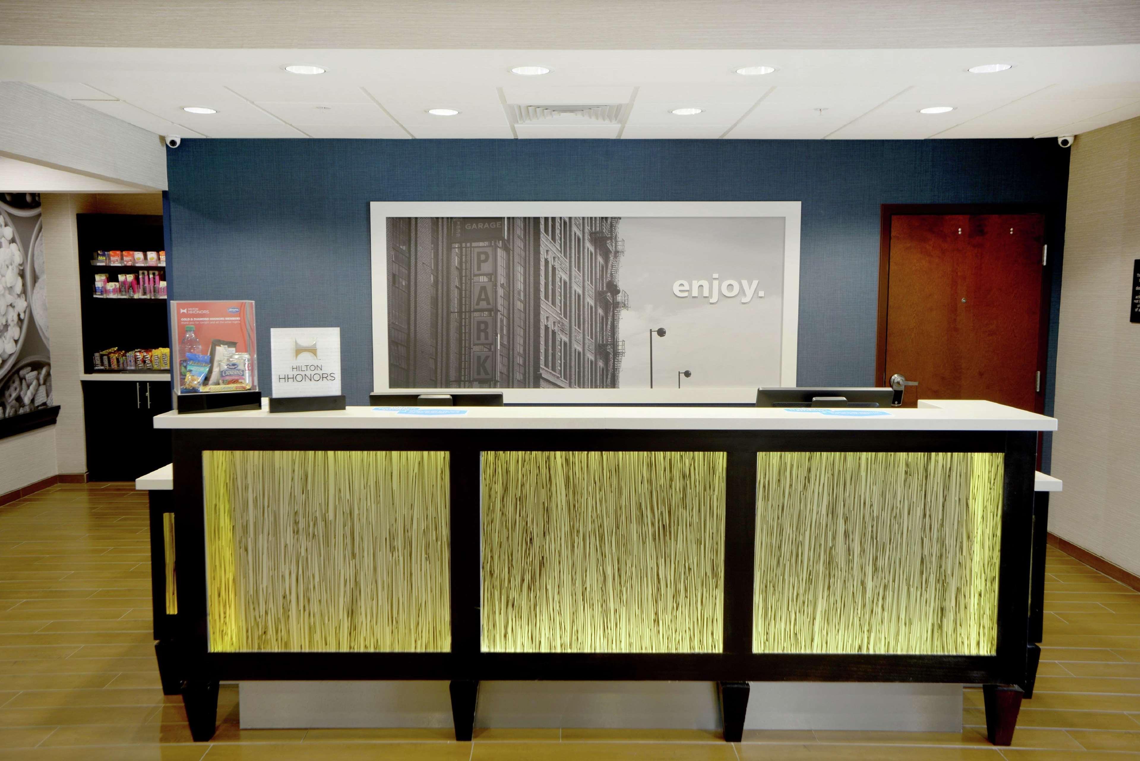Hampton Inn & Suites Ponca City Exterior photo